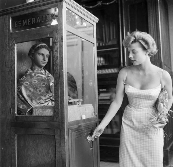 寶貴歷史照片，世界上首個迪士尼開園景象