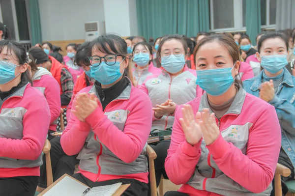 「美心·成長」回望總結 聚力前行——綠苑幼教集團教育思想大會