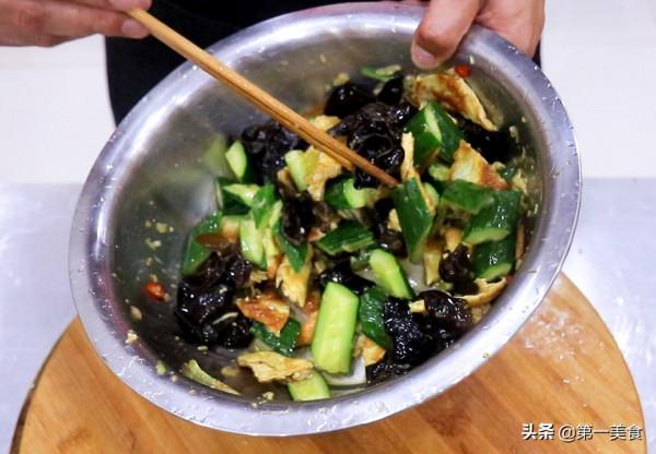 廚師長教你做雞蛋新吃法,一煎一拌,清爽不油膩,天天吃都不厭 廚師長教你做雞蛋新吃法,一煎一拌,清爽不油膩,天天吃都不厭