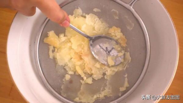 比冰淇淋絲滑，比奶油醇香100倍，土豆這樣吃真是絕了