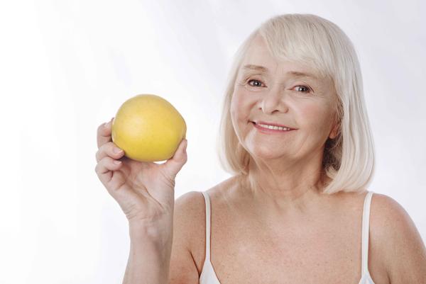 人到中老年,若能從飲食、生活上“調整讓步”,或能延緩衰老 人到中老年,若能從飲食、生活上“調整讓步”,或能延緩衰老