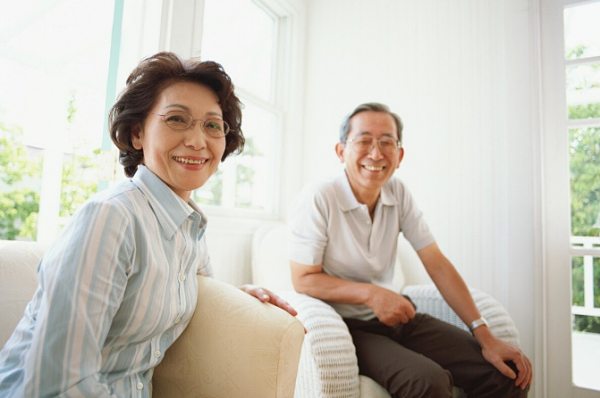 52歲阿姨自述：做住家保姆半年，便和僱主擦出了愛情的火花