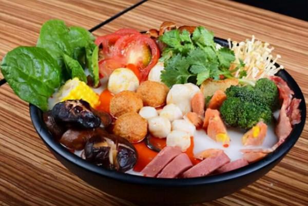 6種“最受歡迎”的外賣美食，麻辣燙只排第4！年輕人：我都愛吃飯