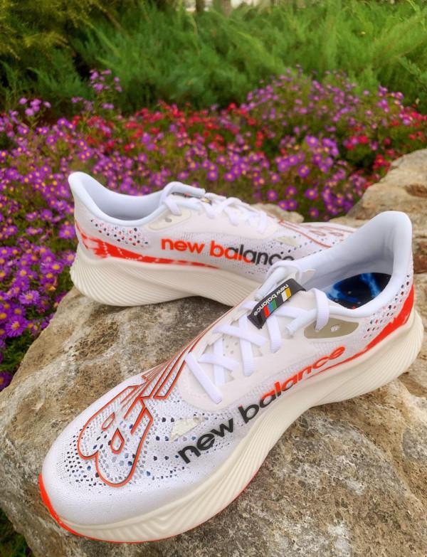 NB頂級競速跑鞋中的顏值天花板 RC Elite v2