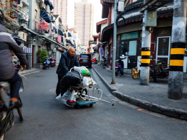花500萬買上海老破小的年輕人：擠也要擠在梧桐區