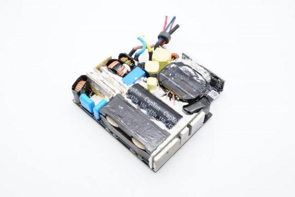 華碩最強遊戲本標配300W電源,內建4顆氮化鎵,內部結構揭曉 華碩最強遊戲本標配300W電源,內建4顆氮化鎵,內部結構揭曉