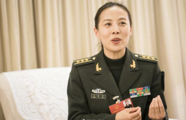 美女航天員王亞平火了,與神舟12號“失之交臂”,是學生該追的星 美女航天員王亞平火了,與神舟12號“失之交臂”,是學生該追的星