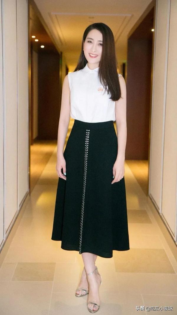 馬蘇，楊柳細腰