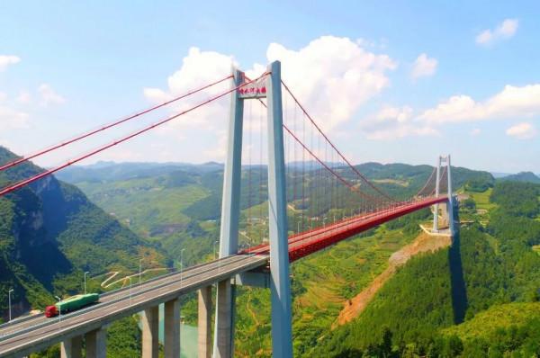 讓高速公路更好地服務美好生活 讓高速公路更好地服務美好生活