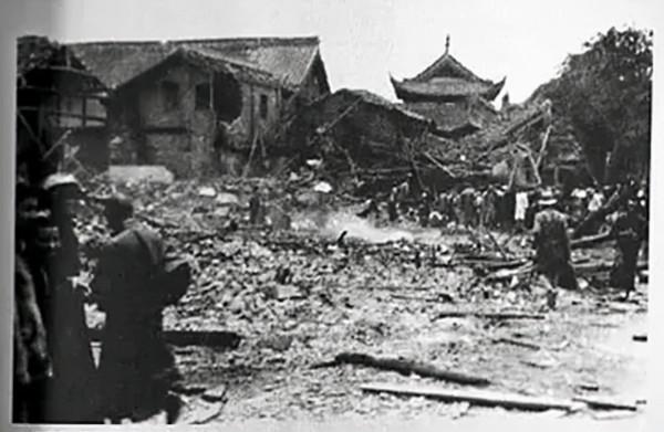 抗戰老兵61歲生下一子，年近百歲兒子卻欠錢失聯，身陷被催債困境