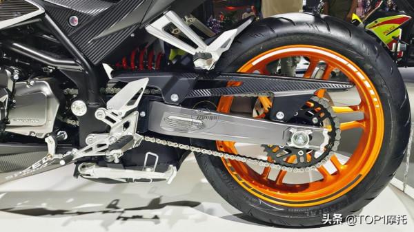 重慶摩博會丨賽科龍高顏值跑車驚豔亮相 RC3S強勢迴歸