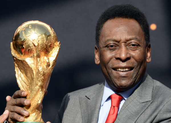 為什麼說馬拉多納才是唯一的球王?他與貝利究竟有何不同? 為什麼說馬拉多納才是唯一的球王?他與貝利究竟有何不同?