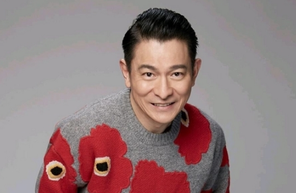 恭喜華仔！粉絲超過陳赫，成為全網第一人，曾三天圈粉4000萬