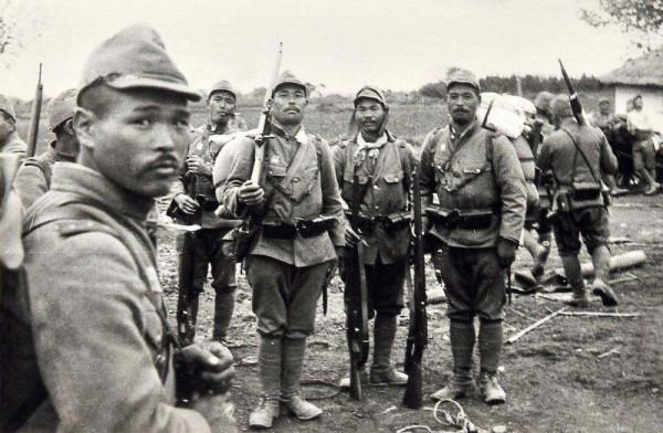 女英雄安順花：雙手被日軍砍斷，木楔釘進身體，誓死不背叛革命