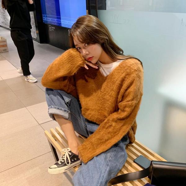 毛衣這樣穿搭很有品味，輕鬆告別路人感，打造高顏值女神氛圍感