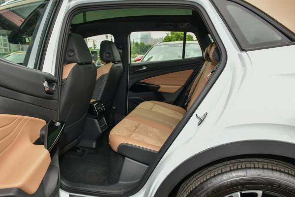 淺談大眾ID.4X,不再高傲,狂堆配置,只為在新能源站穩腳跟 淺談大眾ID.4X,不再高傲,狂堆配置,只為在新能源站穩腳跟