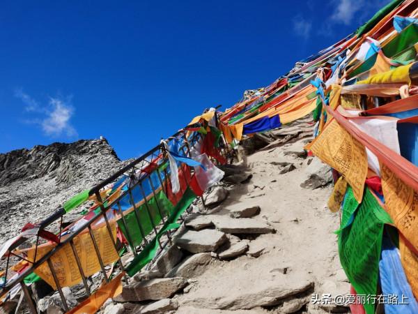 西藏拉姆拉措，傳說能看到人的前世來生