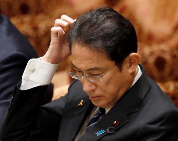 和美國綁得越緊,日本衰落越快,年輕人像溫水裡的青蛙,慢慢變窮 和美國綁得越緊,日本衰落越快,年輕人像溫水裡的青蛙,慢慢變窮