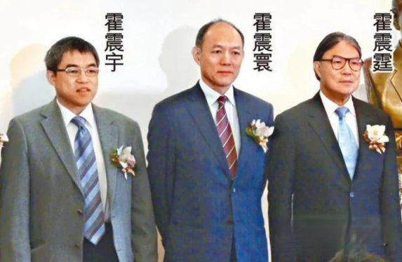 豪門紛爭！郭晶晶婆家二姑與孃家人爭財產，穿職業裝現身像女總裁