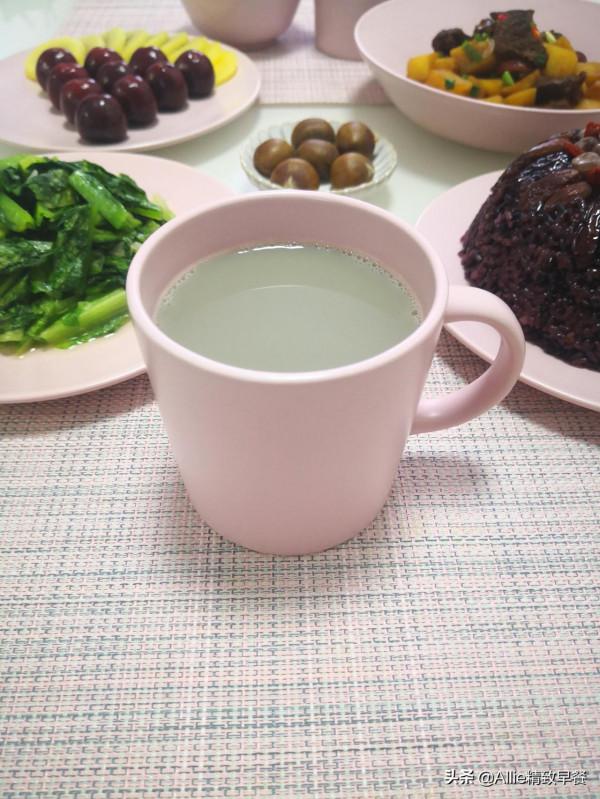 八寶飯的升級版，用雜糧搭配這幾樣，香甜軟糯又飽腹，成品真好看