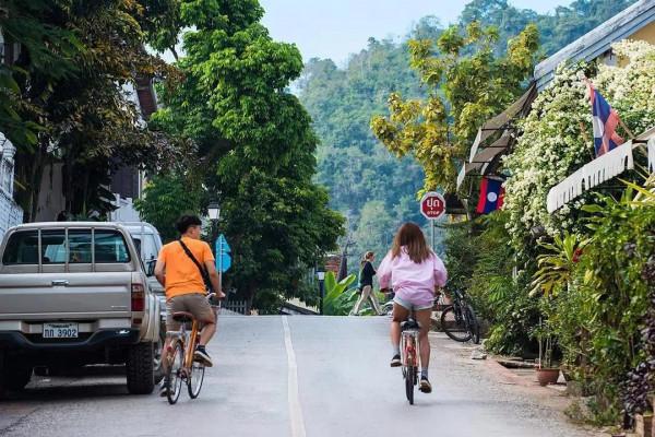“琅勃拉邦”現狀，帶你看看一個真實的寮國琅勃拉邦