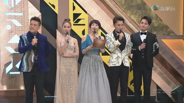 2021香港小姐看點多,星2代進不了前3,冠軍的美貌讓人移不開眼 2021香港小姐看點多,星2代進不了前3,冠軍的美貌讓人移不開眼