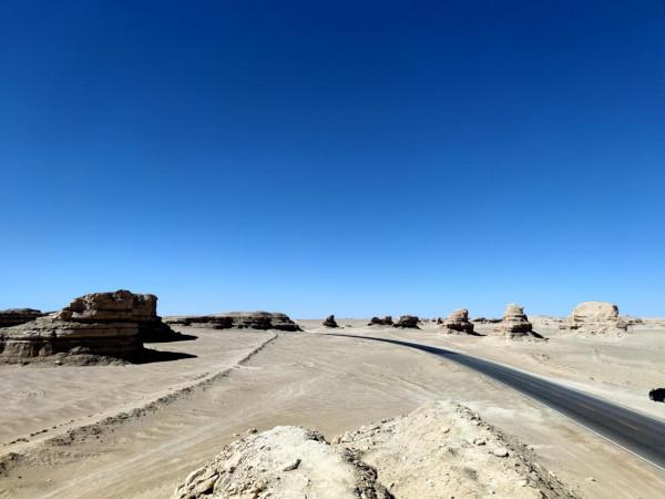 甘肅青海大環線自駕遊 冷湖 - 烏素特水上雅丹