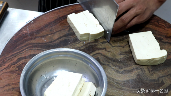 最適合冬天吃的5道燉菜,熱騰騰的端上桌,驅寒暖胃,常吃不上火 最適合冬天吃的5道燉菜,熱騰騰的端上桌,驅寒暖胃,常吃不上火