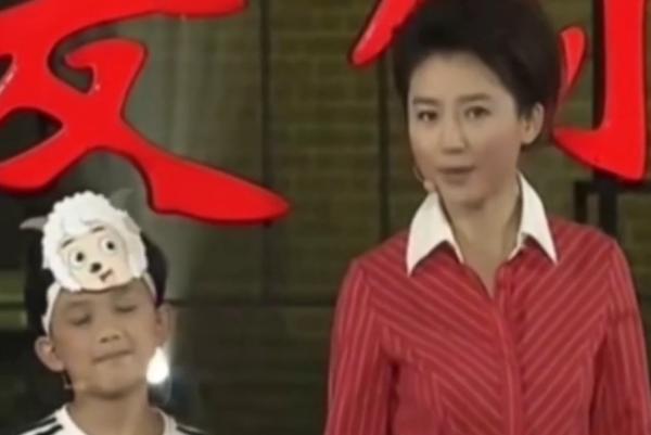 從“央視一姐”到“銷聲匿跡”，53歲的王小丫去哪了？