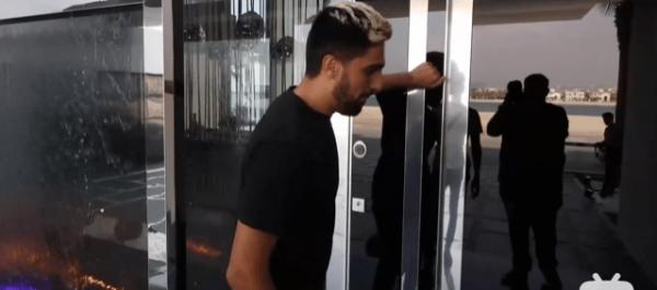 迪拜小哥甩賣7.7億豪宅 買就送勞斯萊斯和法拉利 迪拜小哥甩賣7.7億豪宅 買就送勞斯萊斯和法拉利