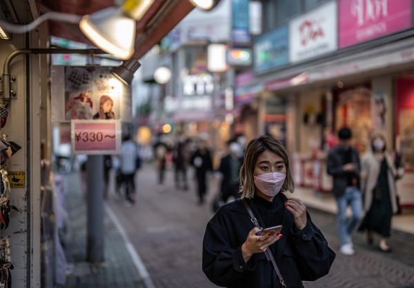 日本封國：包括留學生在內有近37萬人等待入境