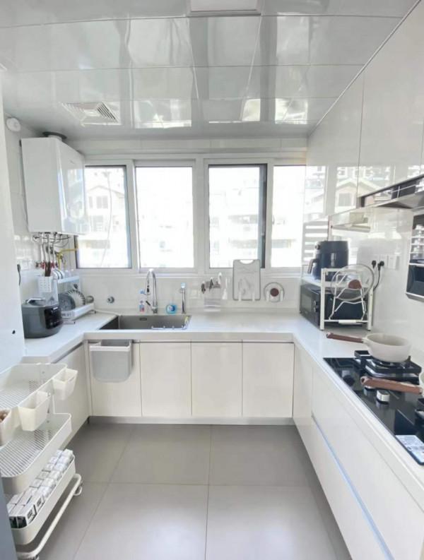 江蘇23女孩，因太會佈置而走紅，把69㎡小家裝得堪稱收納教科書