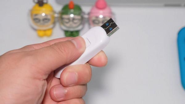 集可愛與效能一身，臺電 萌趣宇航員系列隨身碟 簡評