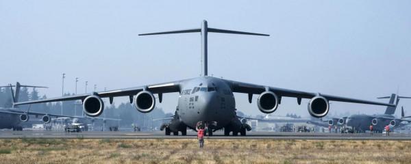 C-17“環球霸王”III運輸機圖集（200圖）