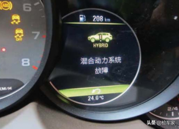 有錢任性!為綠牌花68萬買輛保時捷卡宴混動,網友:這是個祖宗 有錢任性!為綠牌花68萬買輛保時捷卡宴混動,網友:這是個祖宗