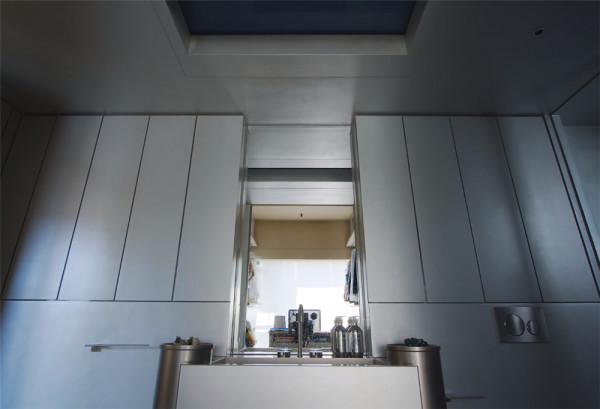 80後的他決定獨居，將59㎡小家兩室改一室，“豪裝”成頂配一人居