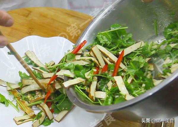 除夕年夜飯，有錢沒錢，這6道年夜菜記得端上桌，寓意吉祥年味足