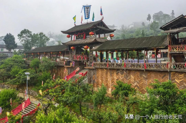 李子柒“隱居”地公開，這座比成都還安逸的城市，究竟是什麼地方