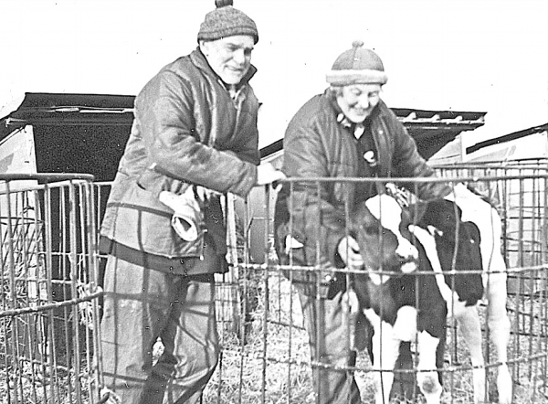 她造出美國首枚核彈，拿到中國第一張綠卡，為何卻在中國農村養牛