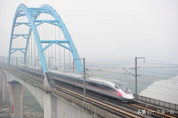 從成都坐動車去貴陽，走哪條高鐵最佳？