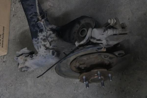 「情懷玩車」翻新一輛2008年的&OpenCurlyDoubleQuote;豐田子彈頭&rdquo;，經典老車再復活