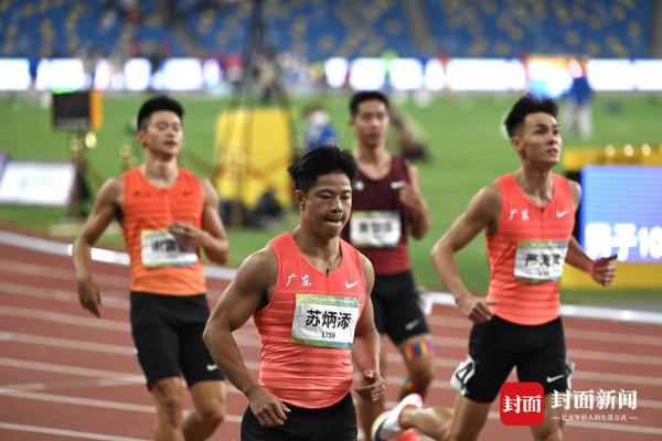 全運會田徑比賽啟幕 四川飛人晉級百米決賽