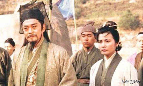 笑傲江湖中的華山派為什麼特別窮？窮成這樣還學人稱霸武林呢