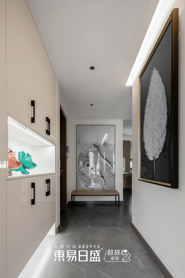 237㎡簡約風躍層,空中花園、旋轉樓梯,是我要的理想居所 237㎡簡約風躍層,空中花園、旋轉樓梯,是我要的理想居所