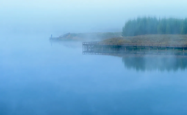 三十歲以後的男人為何愛釣魚？柳宗元這首千古絕句告訴了我們答案