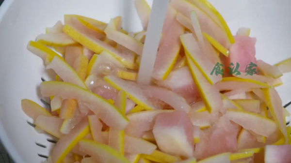 柚皮糖 積食氣滯 心情鬱悶時食用最佳 柚皮糖 積食氣滯 心情鬱悶時食用最佳