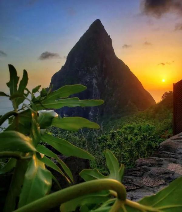 世界上最美的十五座大山