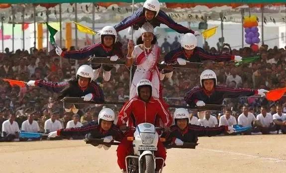 這個世界上論開掛，我只服阿三，死亡率全球第一！果然夠奇葩