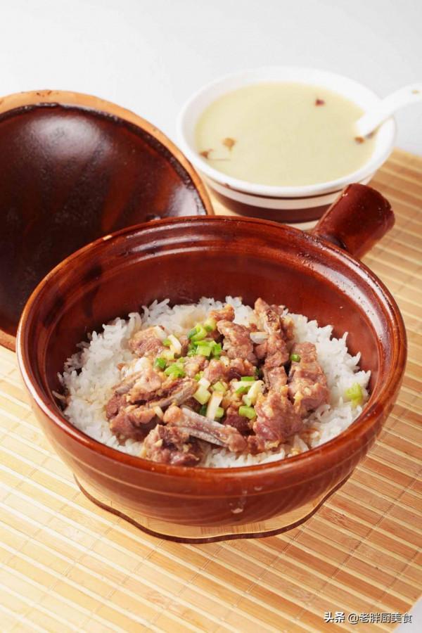 排骨煲仔飯，補虛弱，強筋骨，讓你一天都元氣滿滿