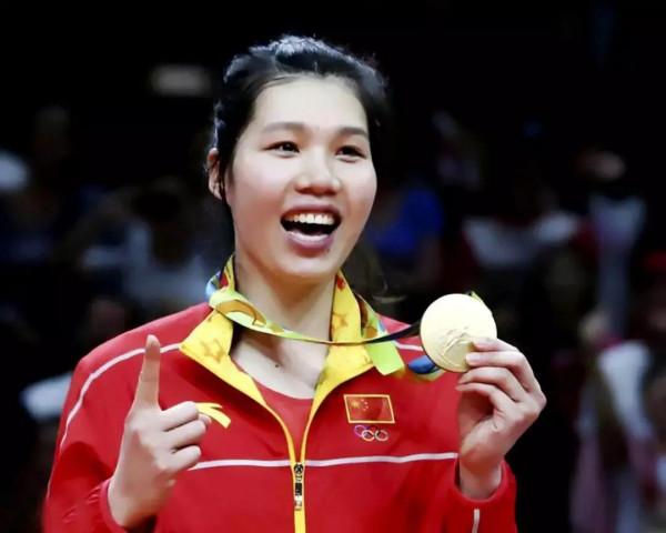 有南長城之稱的女排功臣徐雲麗，退役後在福建師範學院工作